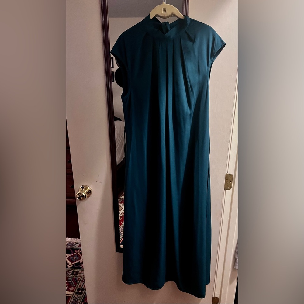 Dark green midi length dress